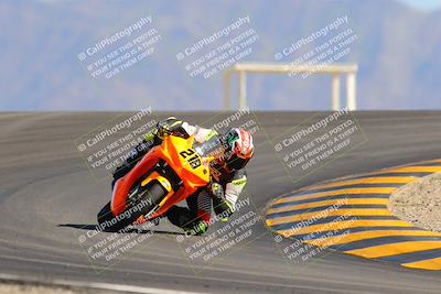 media/Oct-29-2022-CVMA (Sat) [[14c0aa3b66]]/Race 4 500 Supersport-350 Supersport/